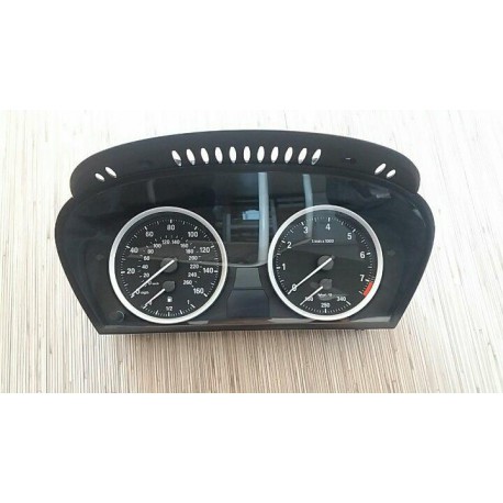 Ceas bord